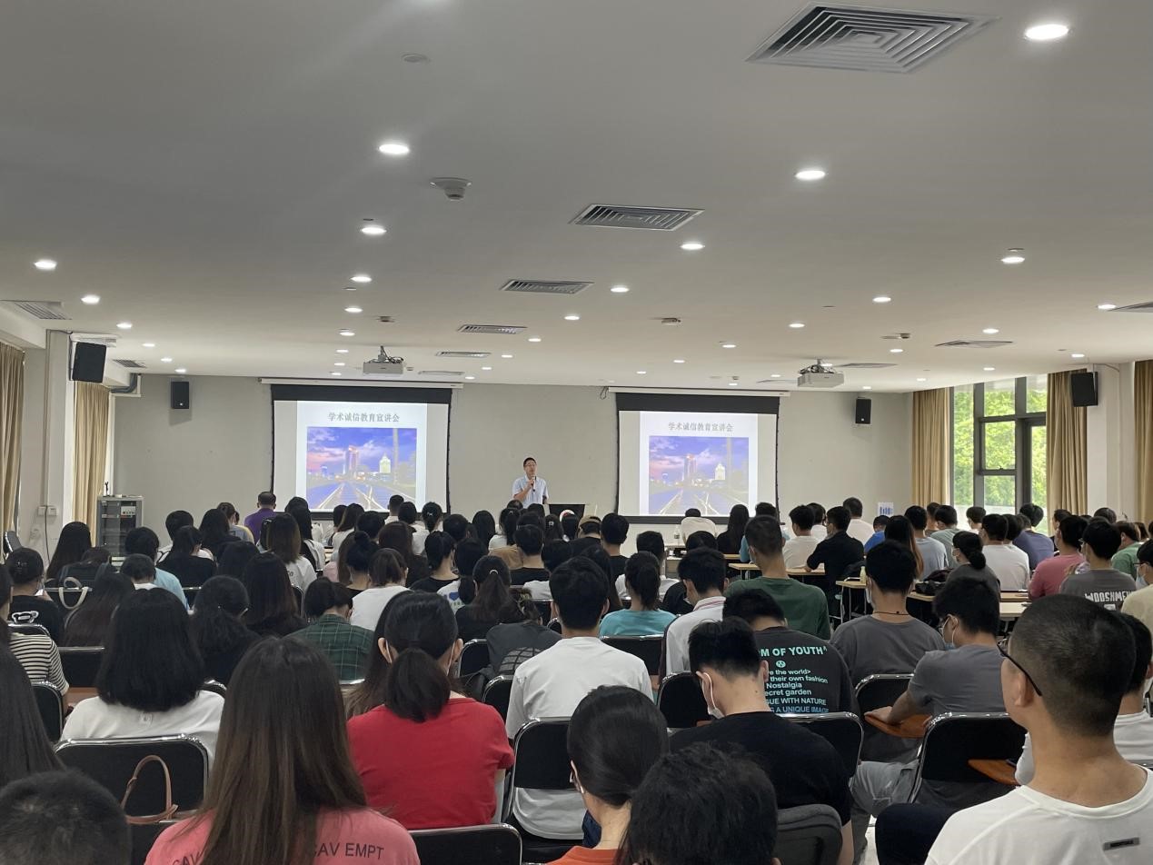 06E6A470131A2ECFBE2C151DB29_79BE9BE0_2B3A3 06E6A470131A2ECFBE2C151DB29_79BE9BE0_2B3A3