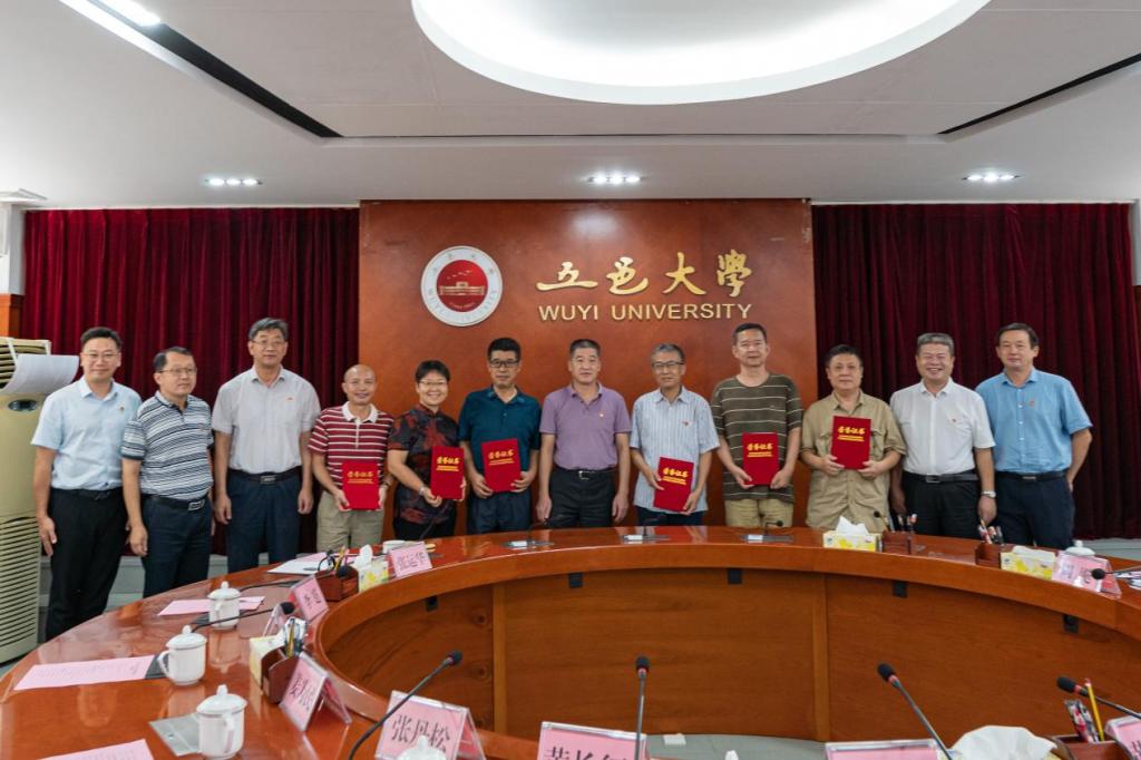 16A675BFC6596AD6273361DFEDF_906DE82F_15D4F