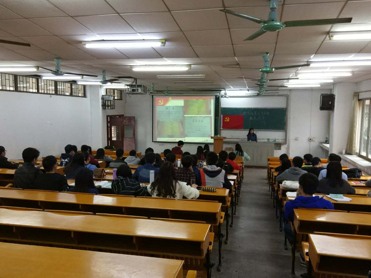 4E340AE387F2602C3251864DB4F_9042EFB5_1BF64