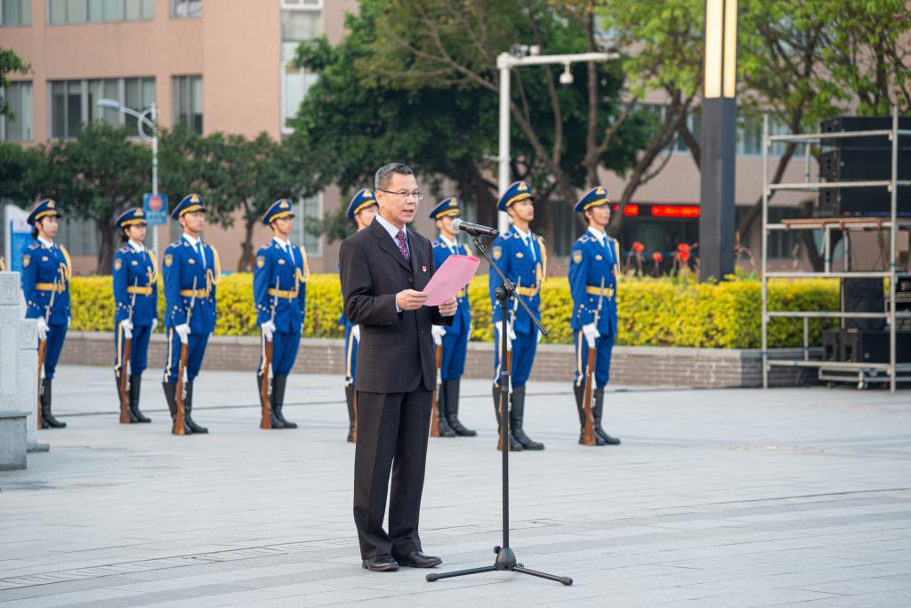 E6B935683B9F0D54C018BFC329F_219371C8_19441