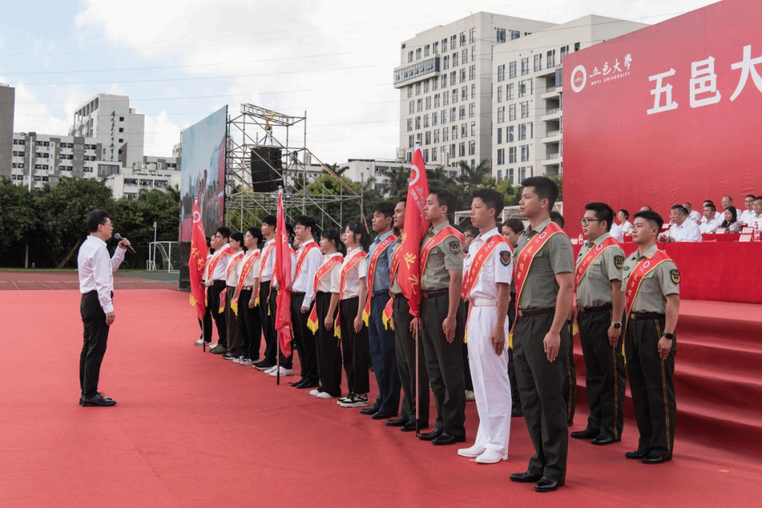 0145BBF4F3701B6BBBEC8073006_7D6E7BA9_53737 0145BBF4F3701B6BBBEC8073006_7D6E7BA9_53737