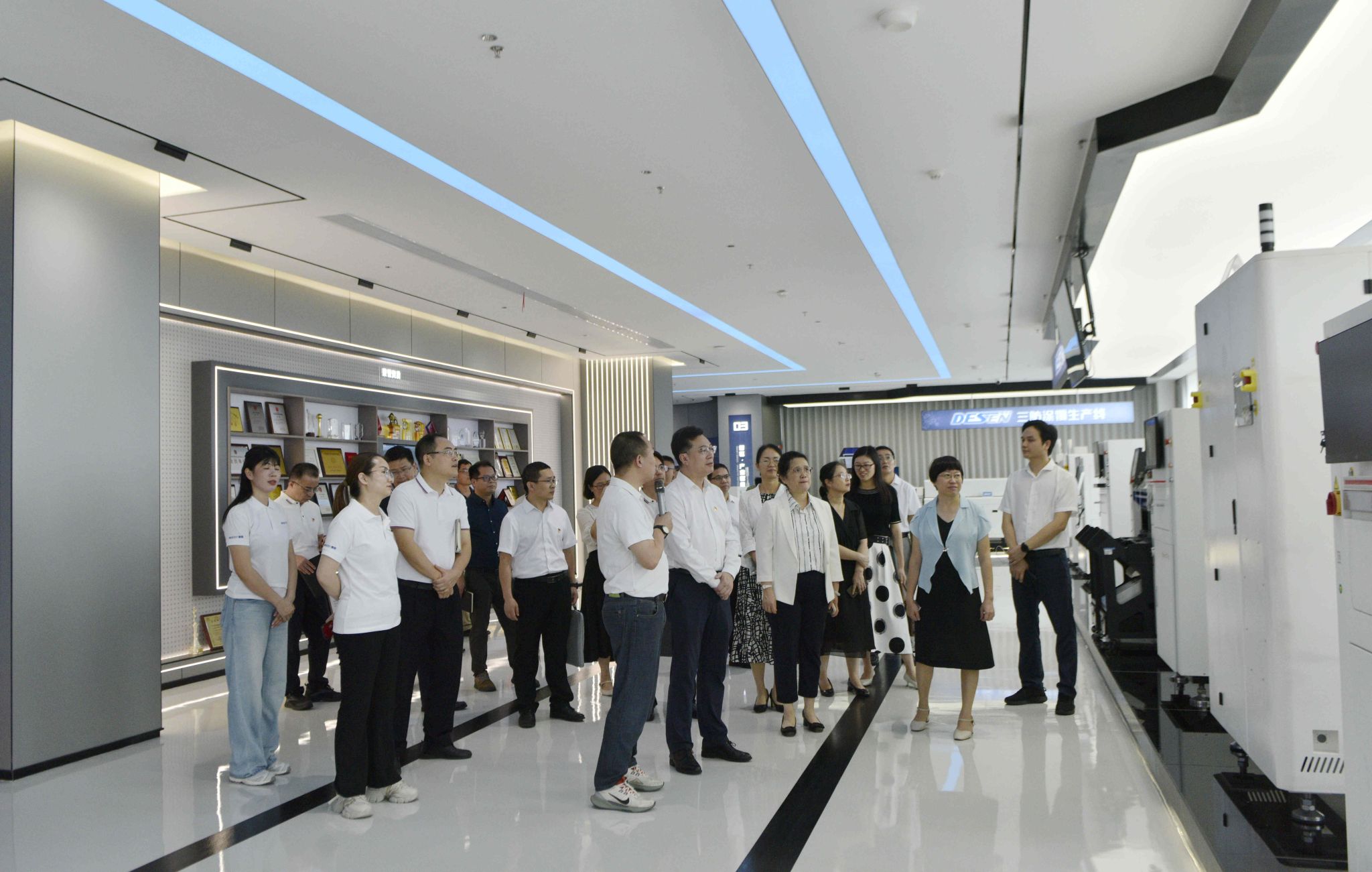 2386F4D03C9797BD367DA03E141_AFEE6B73_437CD 2386F4D03C9797BD367DA03E141_AFEE6B73_437CD