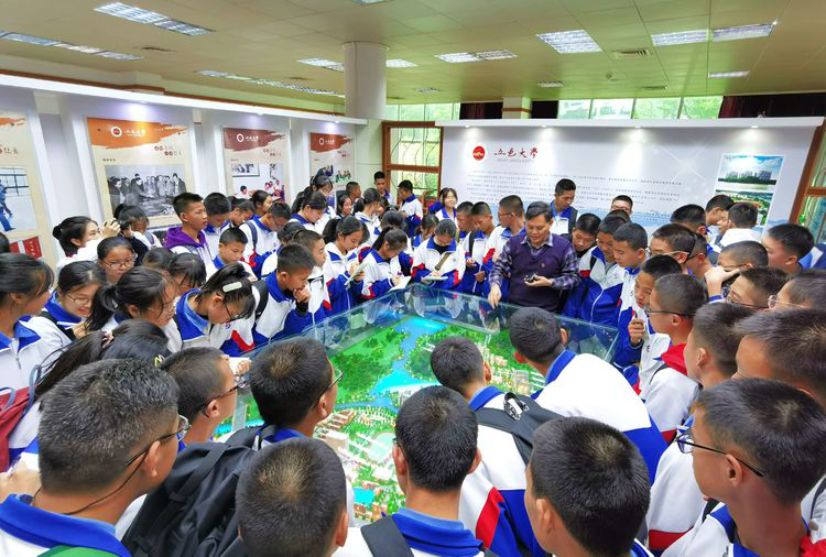 2B86DB30B1793A267B96B75483F_7D0A3519_A6843 2B86DB30B1793A267B96B75483F_7D0A3519_A6843