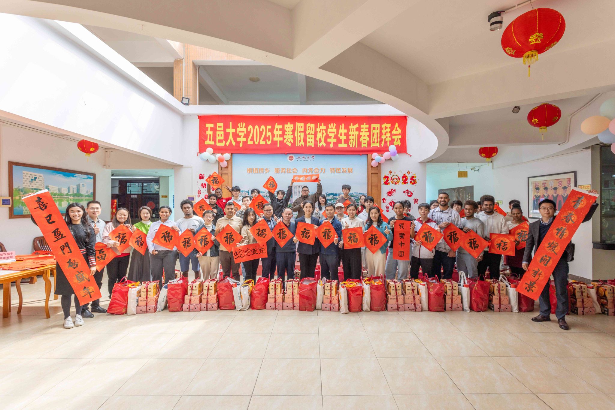 8474FC3E90C4C875E16D5C57243_231D7B4D_62089.jpg?e= 8474FC3E90C4C875E16D5C57243_231D7B4D_62089.jpg?e=