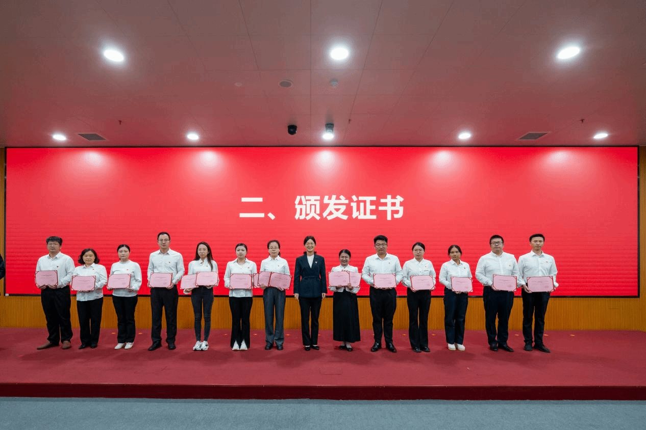 EB7D305C7A91AC6C4D3E4A722E8_C67D54F8_4F06E EB7D305C7A91AC6C4D3E4A722E8_C67D54F8_4F06E