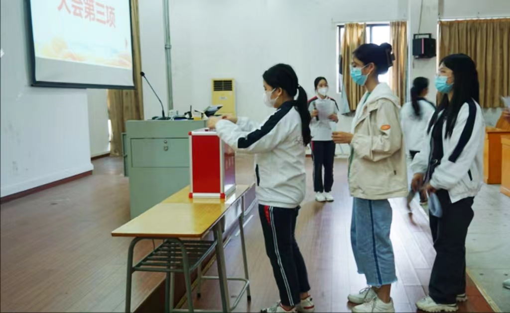 4A3F9396EF184A73B70C1A5D7C0_49C56645_9C34E