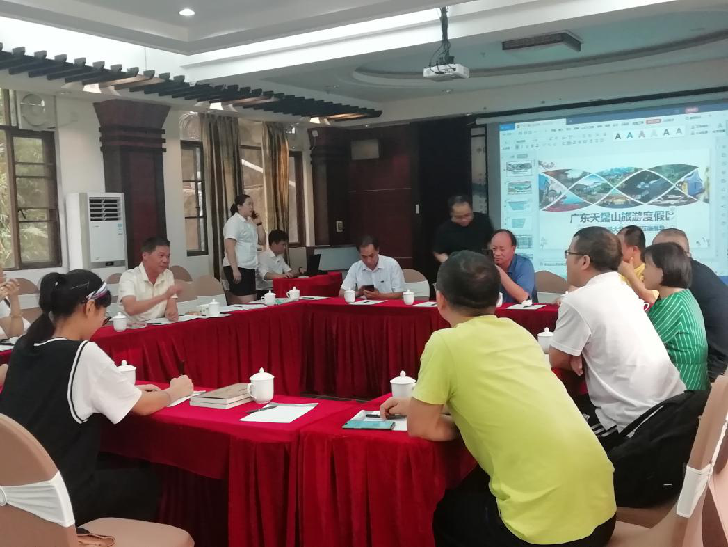 8DF9B2B8C62B40018A50DE88F18_CBF44E04_BE884