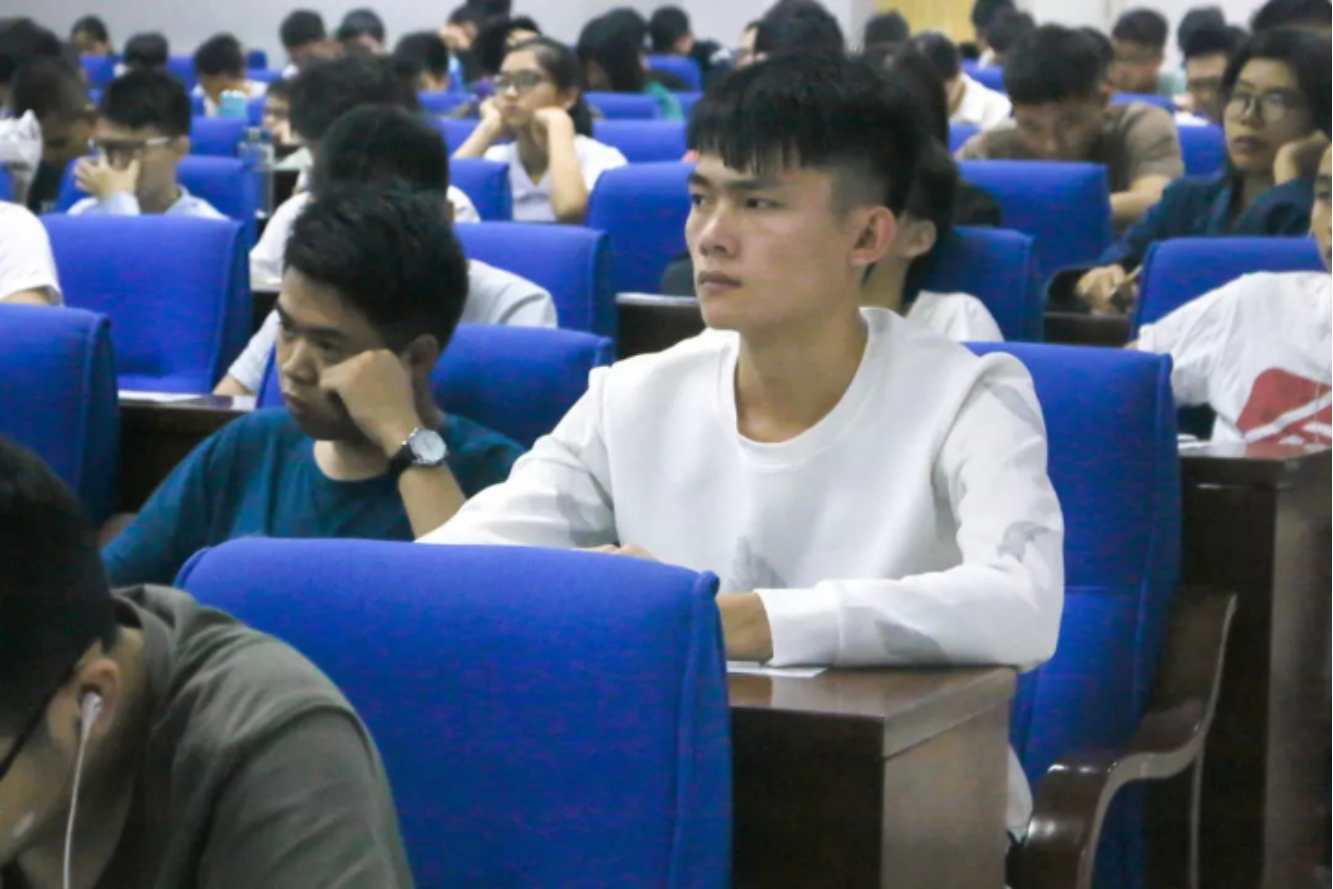 FDEC02DD04E72A38420DFBD4082_81973193_4875F9