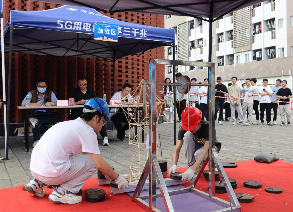 A6E34015B103848F3302C3B73C3_105405B1_2327E