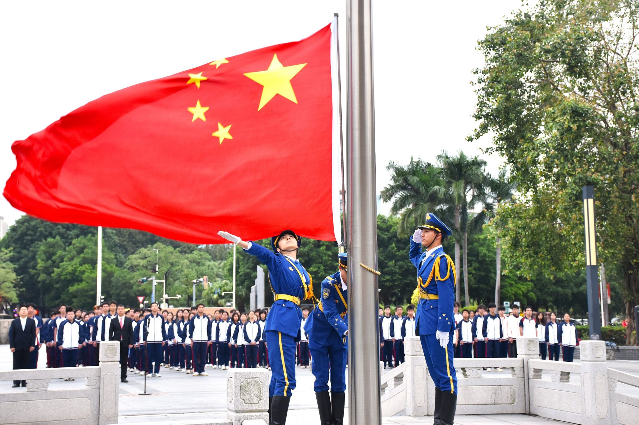 A3B1CF60223BF3DF00BF7205E93_47C1FB30_6BA4B