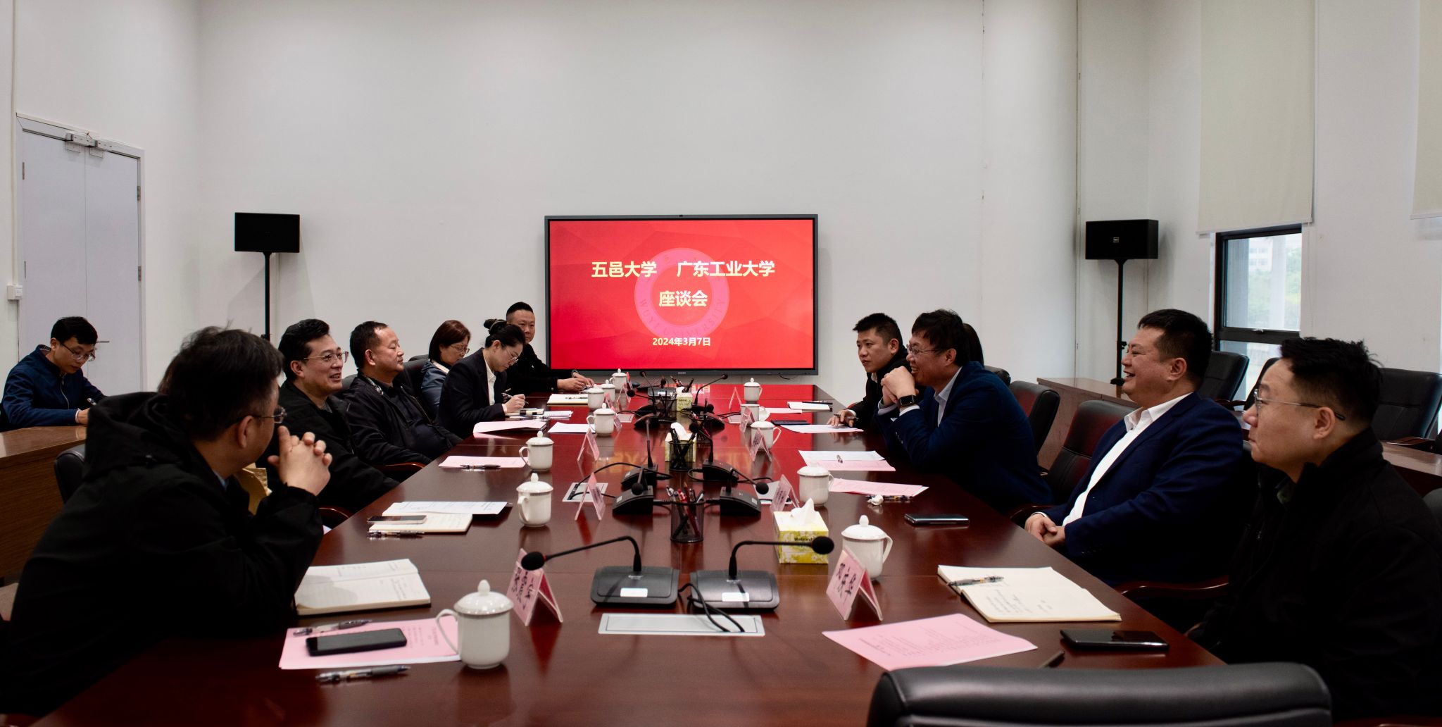 0C57BFDFFBAD2404364C06BF737_3653C568_2E923 0C57BFDFFBAD2404364C06BF737_3653C568_2E923