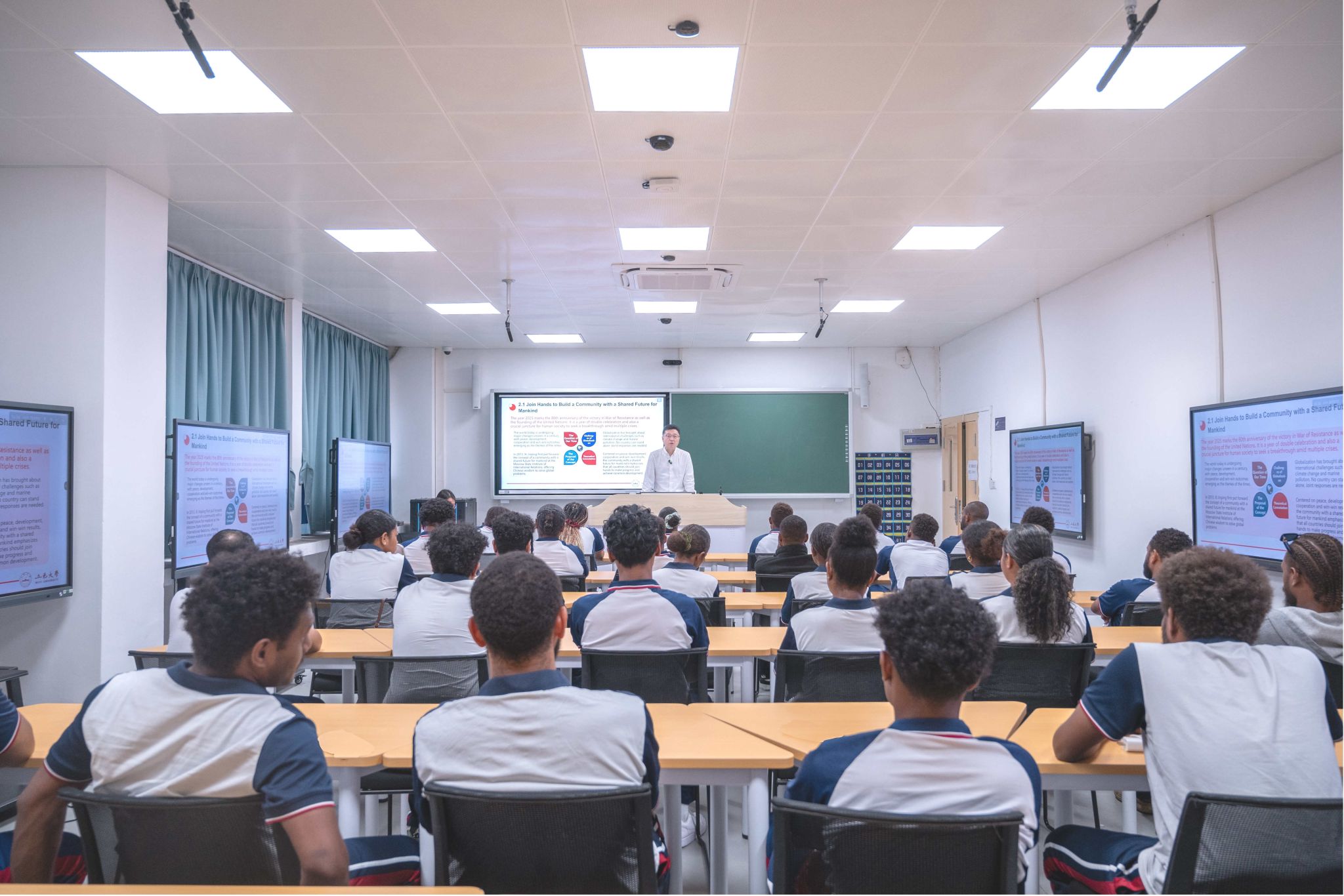 CEBAE95CEBA57462683A1422F85_EAB45F66_4A143