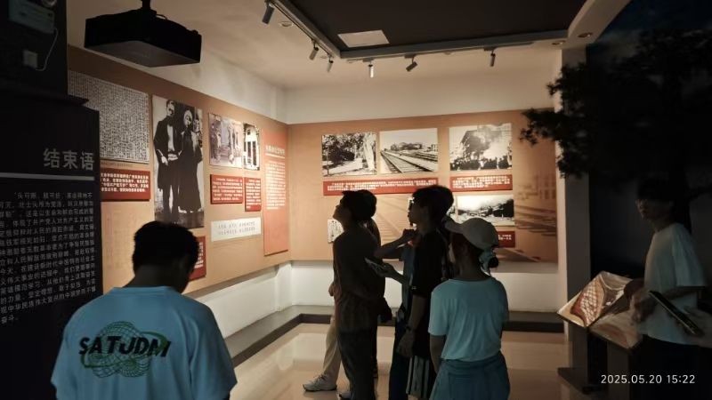 00CCAB4144D85D751DCA4EBADB2_151EDE66_C9EB