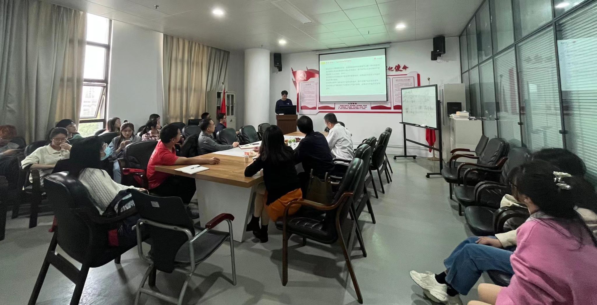 B8327C1EF5352C5CF7CB81BA19B_622D4E44_4A205