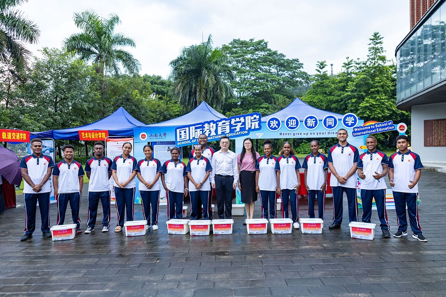 B7BBA849B314703441A81F4B675_9B752AE9_64059 B7BBA849B314703441A81F4B675_9B752AE9_64059