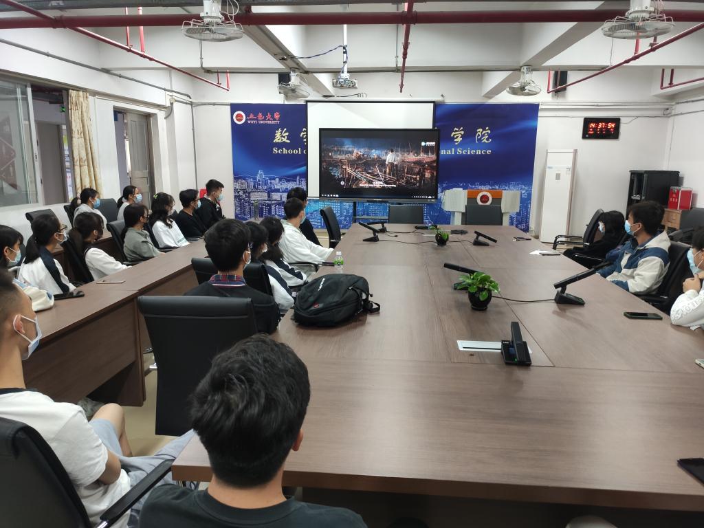 444FC3B6D3FED676A19AC4C17D1_4FF731DC_1AD64