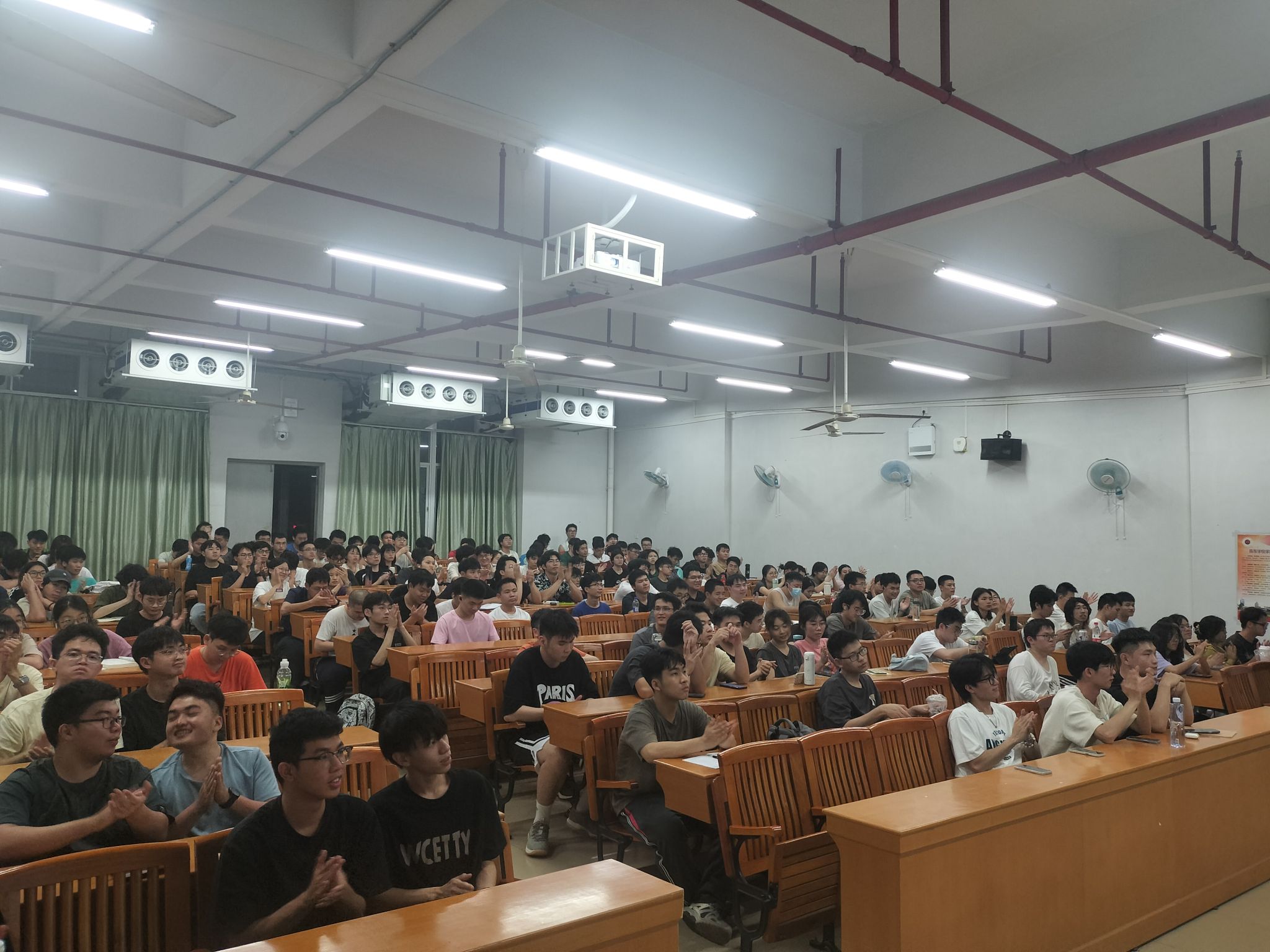 12EE9CCDC102753AB28A1603D75_79B89867_56B65