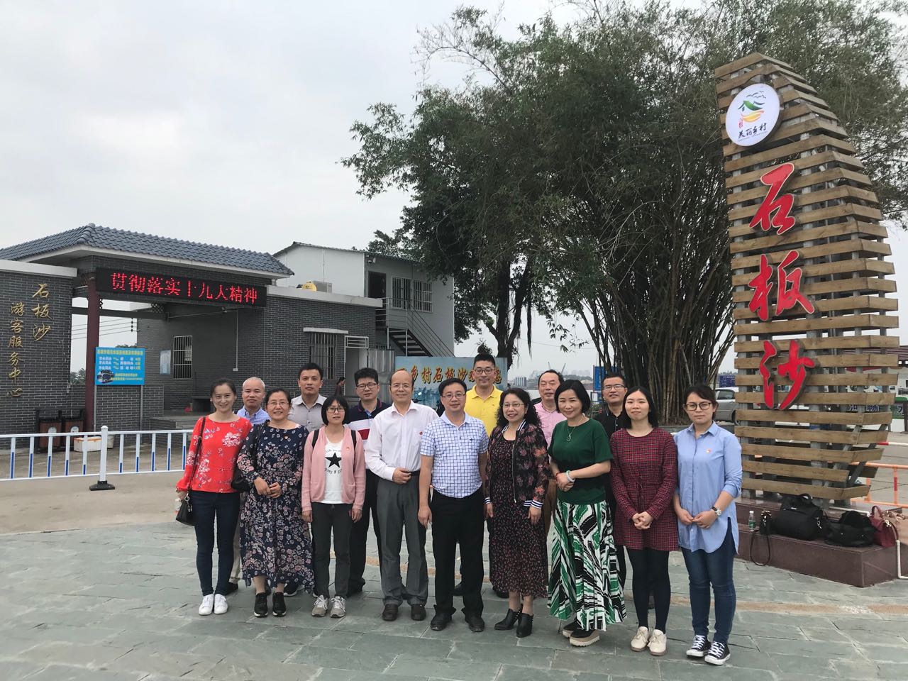 EBBA619FCF2CB08B645B747EF66_16311778_3BB30.jpg?e=