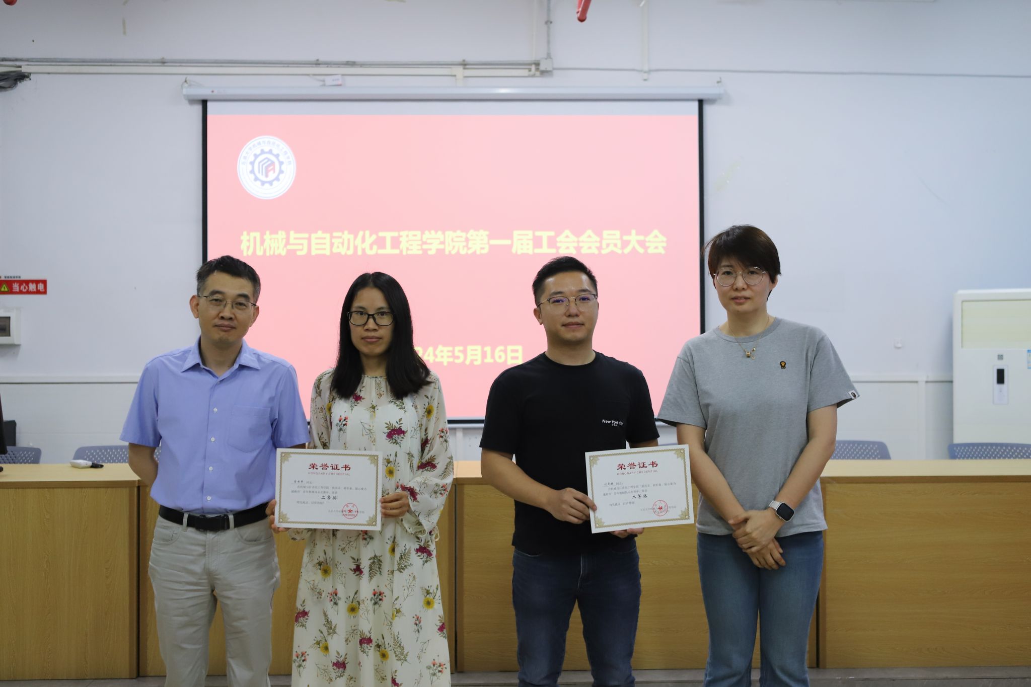 5A743872AB72D50D1D39323FE02_375AEE0E_32363