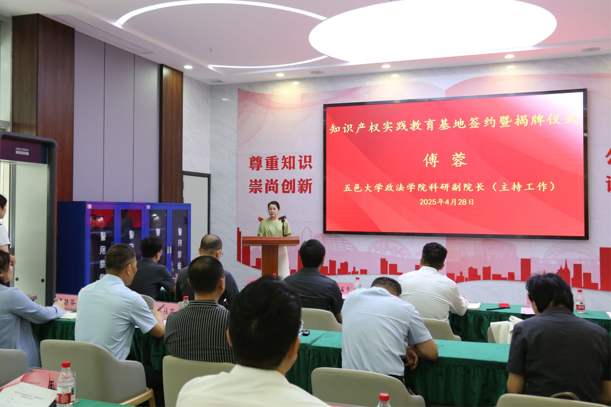 E2D3BF6F3FEC61E640BF1B6D2FB_1B5C03B0_3D521 E2D3BF6F3FEC61E640BF1B6D2FB_1B5C03B0_3D521