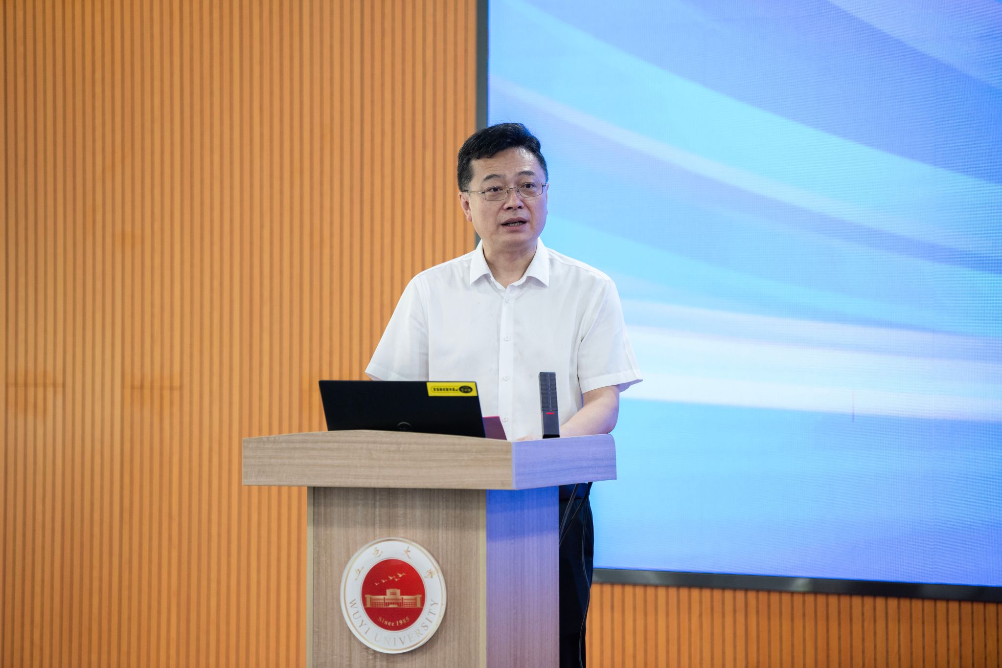 30074B17557EB3E31419B19B945_55F3DC59_416FC 30074B17557EB3E31419B19B945_55F3DC59_416FC