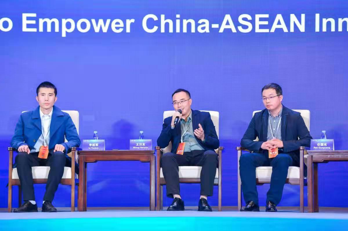 45DF0904C41E883C2CBB4339DD8_F9CE3664_18F0D