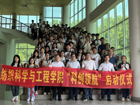 EEF0F57EB5ACA3F2E187DA0583C_280621A0_17F0F