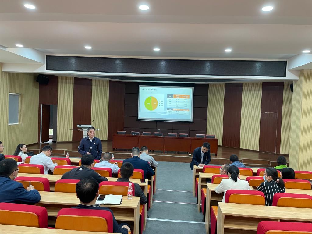 A55705E943D14D36A7E4E9D4BB7_43E0453B_1A615