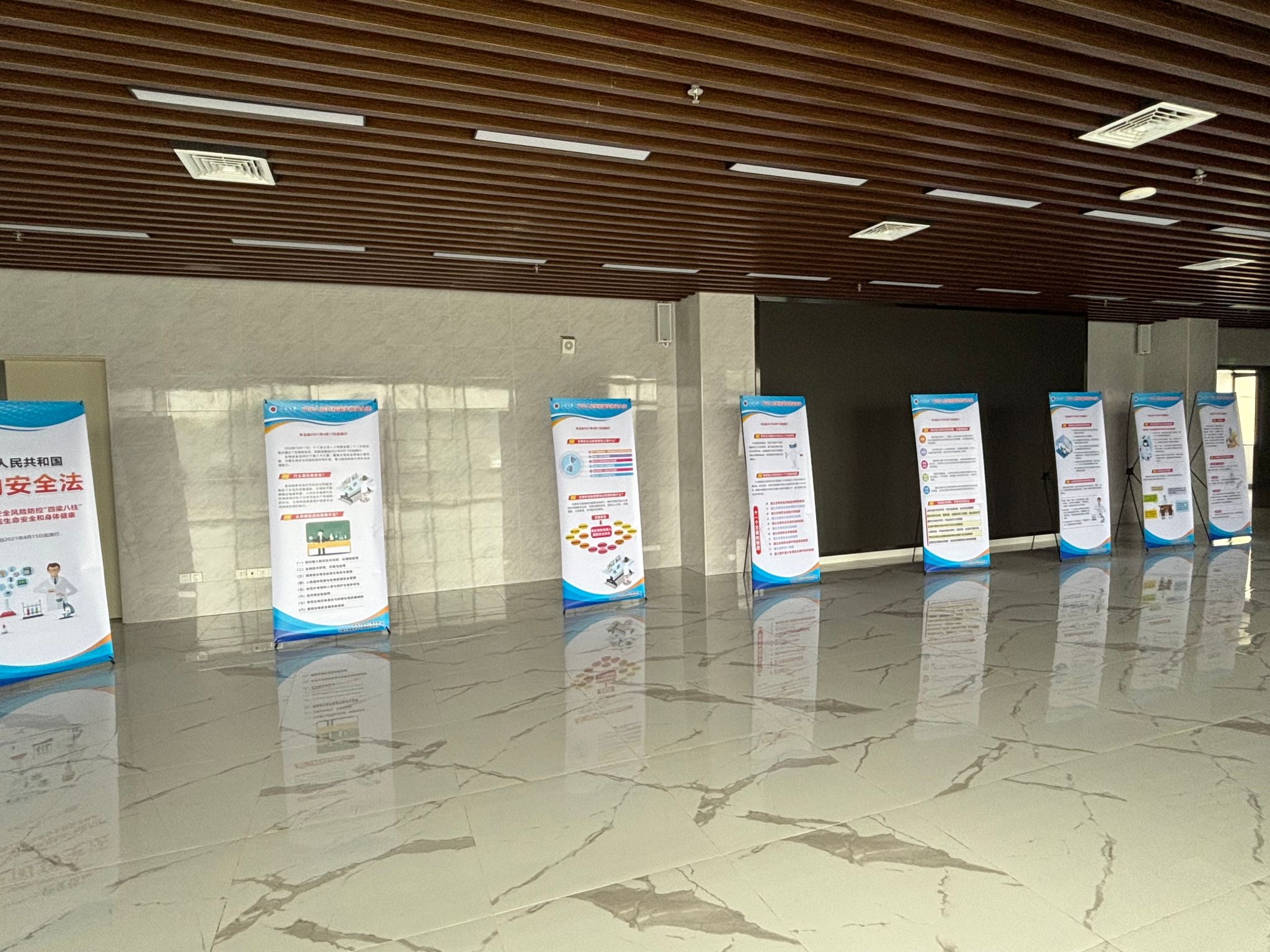 DC008D1043EFB51D86BA2DB7796_1D21B6CA_7AC1B