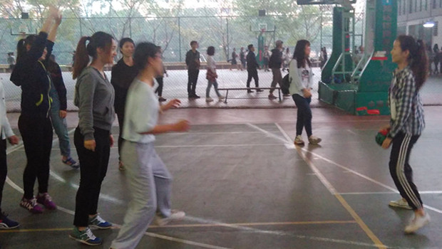 ��һ�ʹ�����Ů�����ھ���ǿ�ҵ��ӱ������