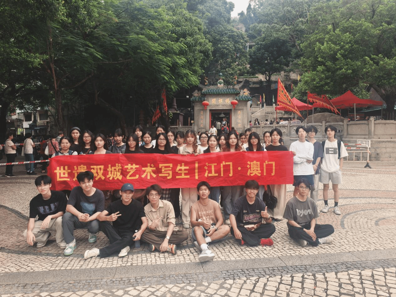 66C2E4AC4D884E2975950AF3E98_706A4CFD_B5BAD