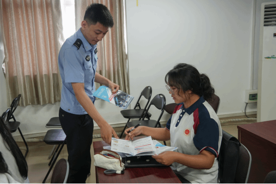 186EE6C2AC170E24EB36FCBD246_EB69C465_18B97