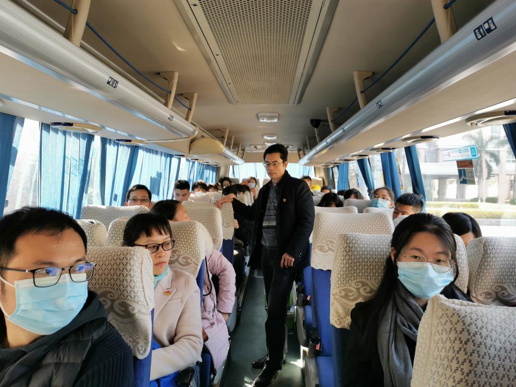 13A9EE412DFC99B8710B8D58679_CCE3A958_2059D