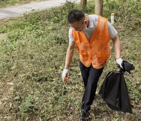 48C00FE797790FE46EB306181FC_370DEA47_36725