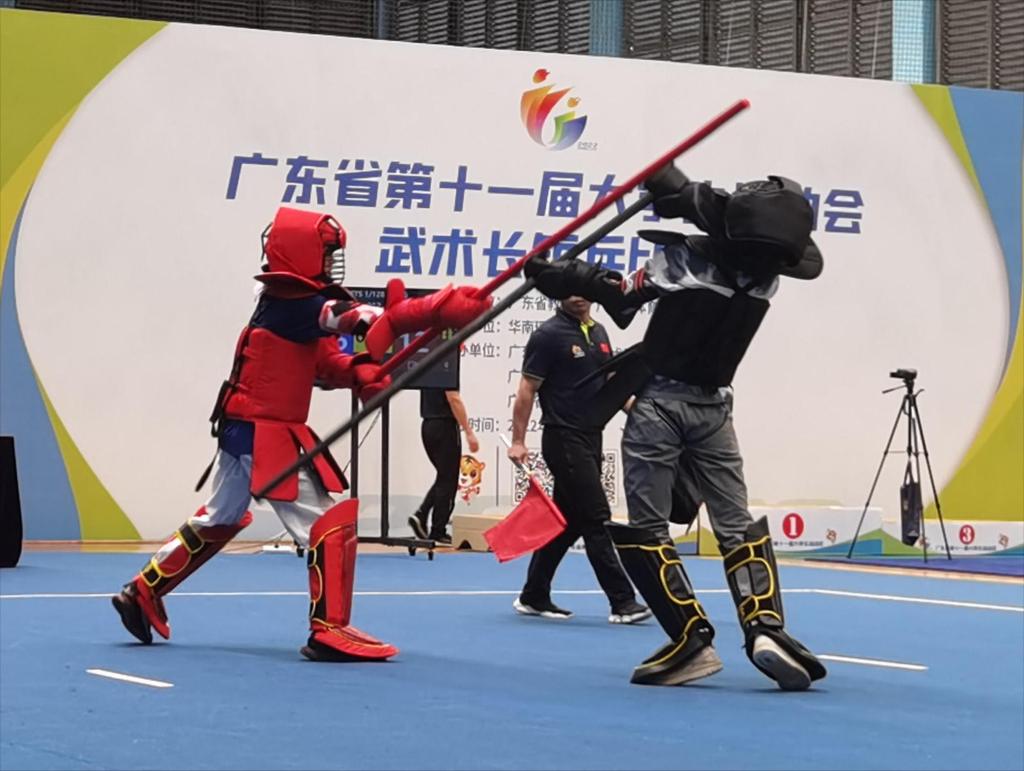 2A159874F323B8AFD3A8158163F_D80C2A6F_15945