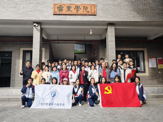 4165D8EAD526E846561F1CDB8B1_925AFE05_1ED01