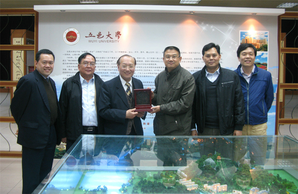 8A63C69A8FD8641453963E9000F_594CAA8A_3255A.jpg?e=