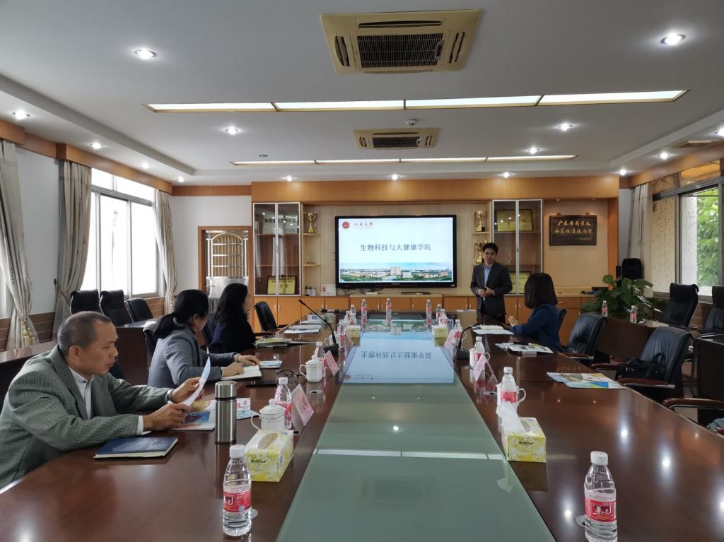 C114C65763A6492651BE3FD75CB_24A72F92_17717