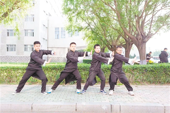 960F8A0EEAB1B7623051FA4B180_B48149CA_3420E