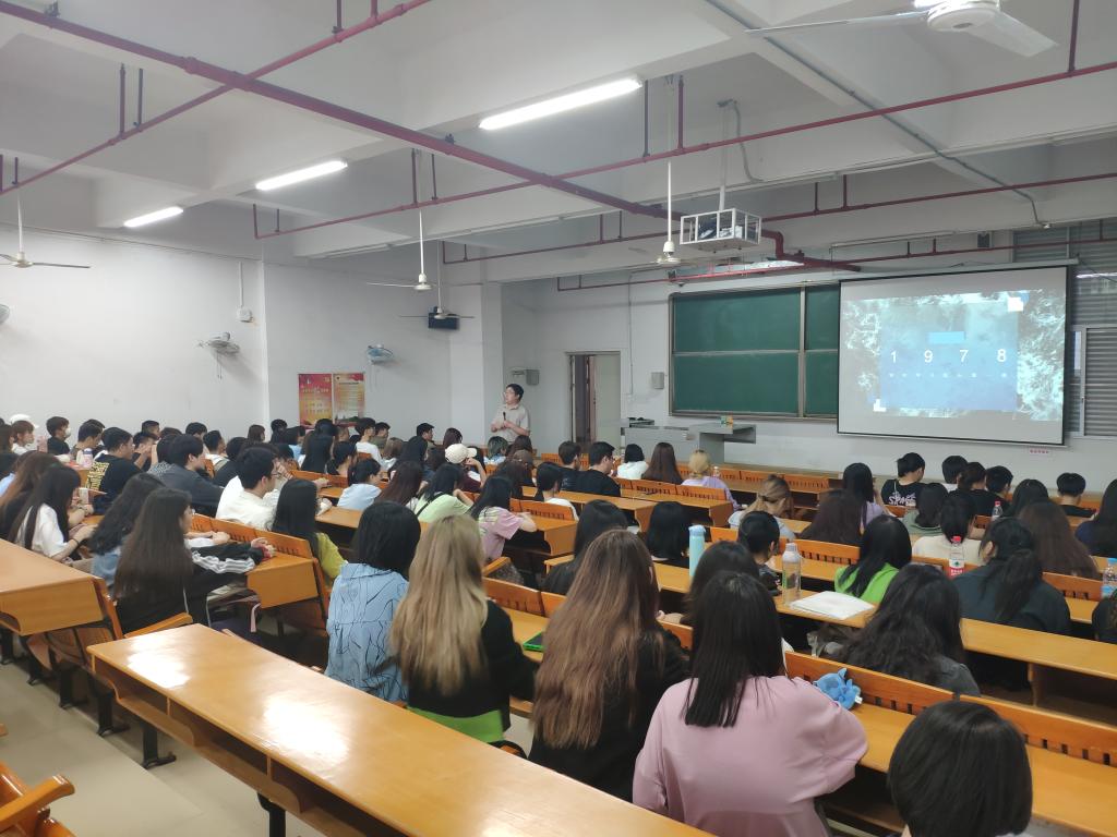 19ADAB0ECA736CE0036455E93C5_8BB14D0B_18044