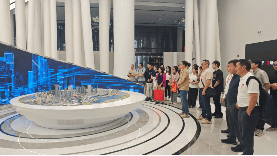 4B02EEFDBB847F994E9458A0025_A61F5C35_1620E