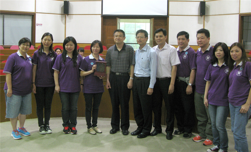 78D76D77DD17D8CAAC328E5FBAD_18251993_31571.jpg?e=