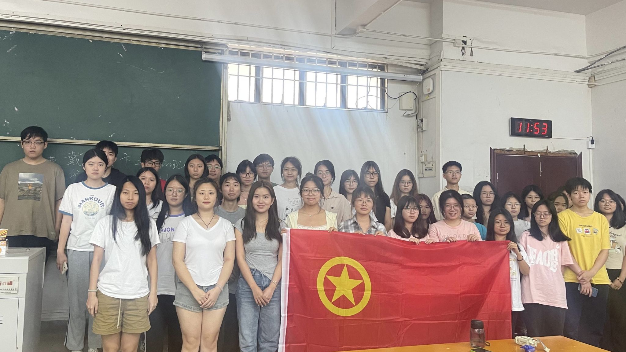 4913831F330B8F8BD6D71CFB099_AEA2BD0C_4B4E8