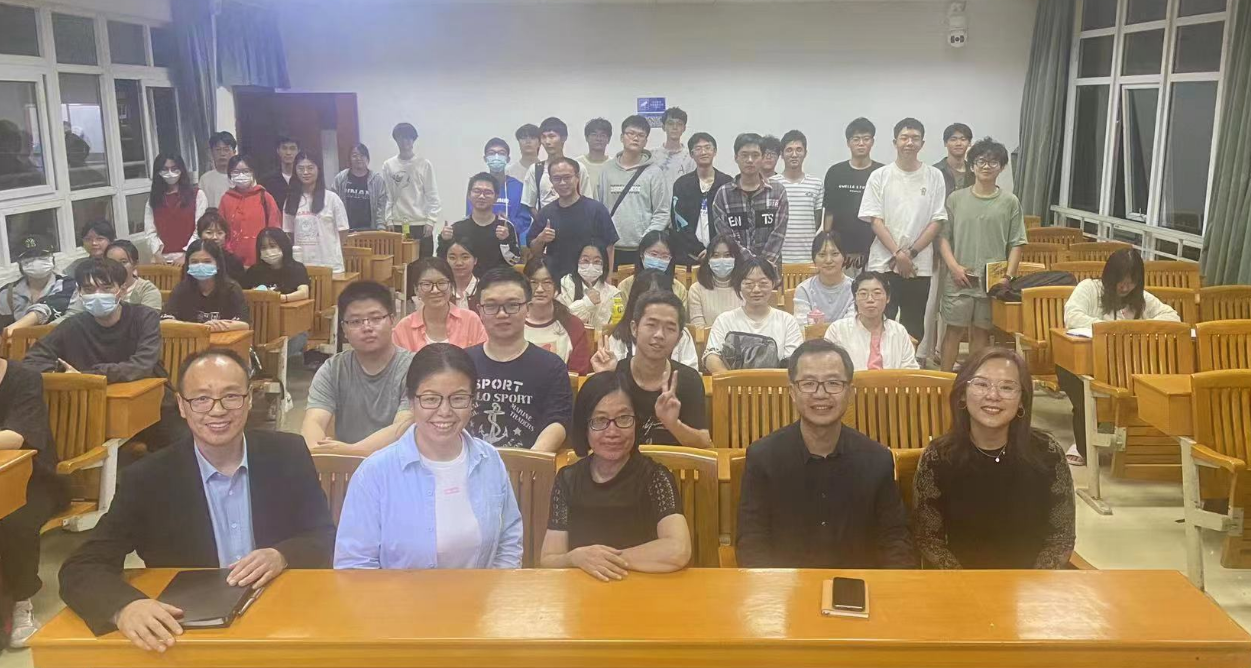 B6E724E7FD6DBDC8BCF51401529_52C5F092_F93A8