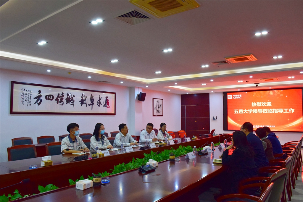 00899360729076997E5939B36B4_355599F9_7E44A