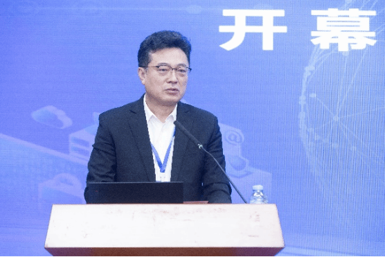 E1E58EE6D0564B3F1B3B2224BBC_E1237F43_1F51D