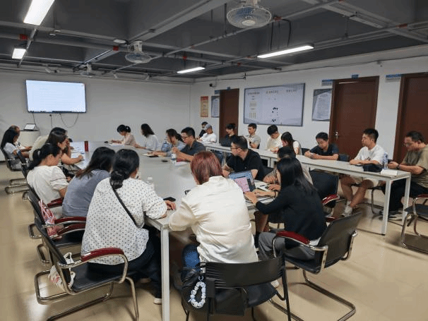 D6ED2C0304E25AAF4A13E736035_7DB4F624_25E12