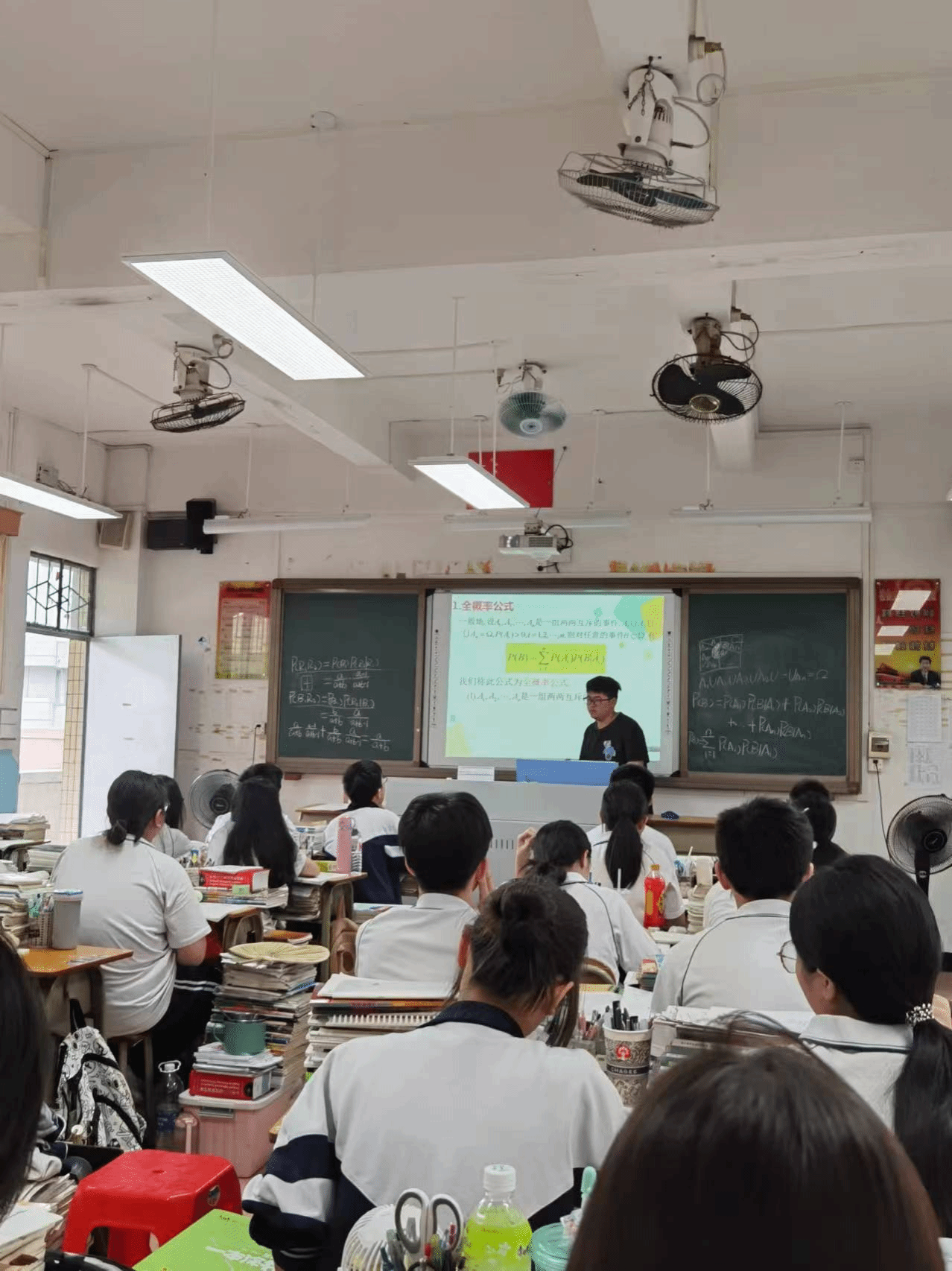 BC9865E81419413EB594C0EB40A_ECF2AA47_ABC16