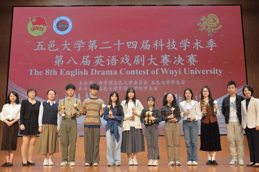 9084A14306AD06F7E29E0952F26_EA0E8379_3FA85