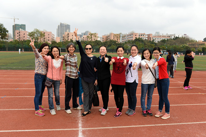 B2AD2412B55E325B2C64FB1CF6C_229B0C23_21D3B.jpg?e= B2AD2412B55E325B2C64FB1CF6C_229B0C23_21D3B.jpg?e=